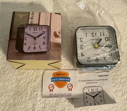 Peakeep Small Battery Operated Analog Travel Alarm Clock Sil