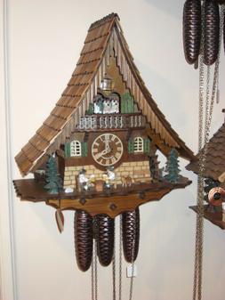 Hand Made Cuckoo Clock From Rothenburg Germany - 01/37
