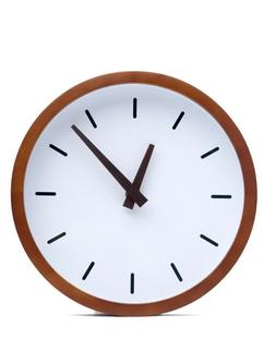 Driini Modern Wood Analog Wall Clock  - Battery Operated; Si