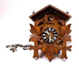 Wall Cuckoo Clock Mechanical with 1 Bird & 3 Leaves German B